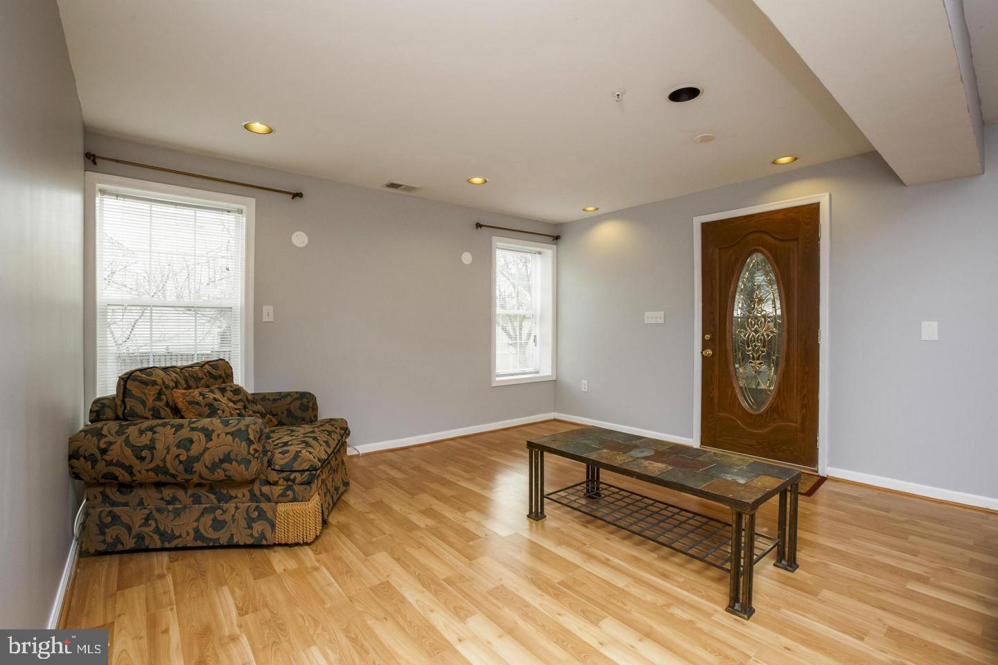 HOLLY HILL FARM - Residential Lease