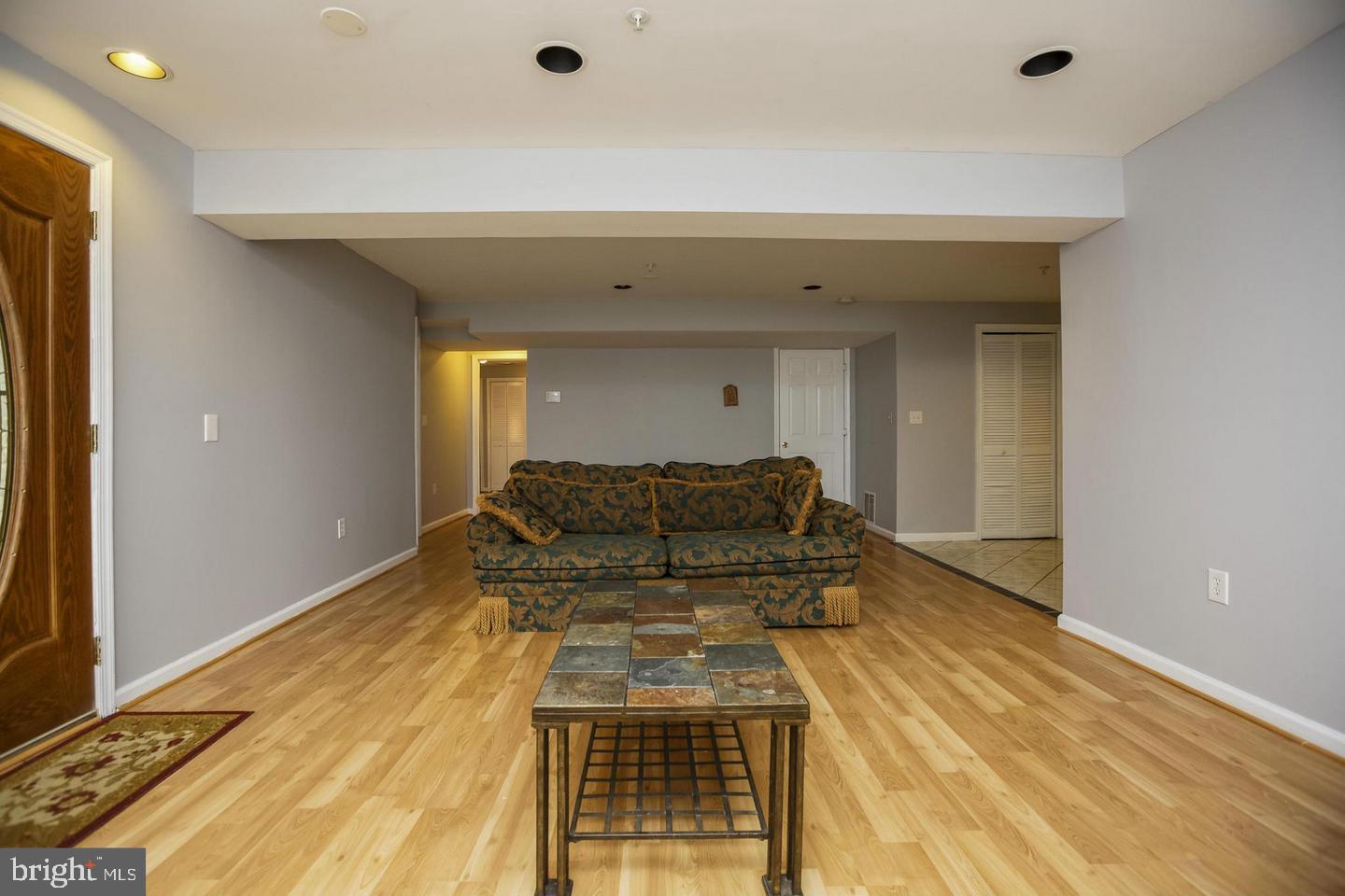 HOLLY HILL FARM - Residential Lease