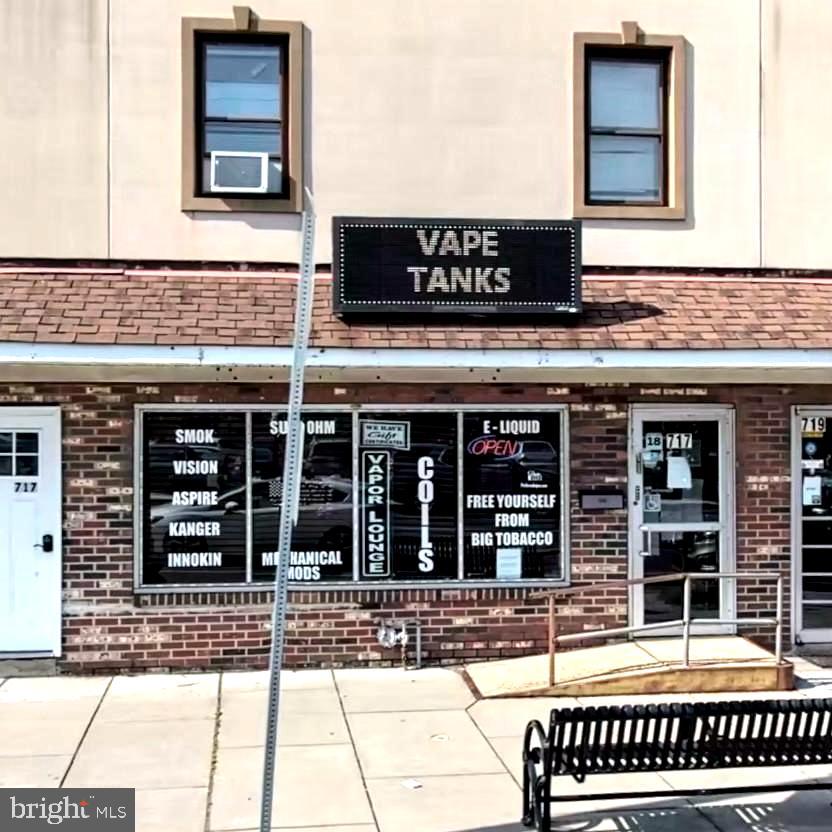 Terrific retail space with basement. Great location - across from Croydon Train Station. May be combined with 719 Bristol Pike for 2000 sf space.