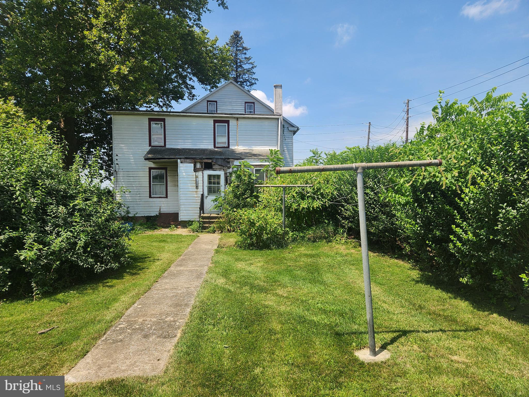 1545 S COLEBROOK ROAD