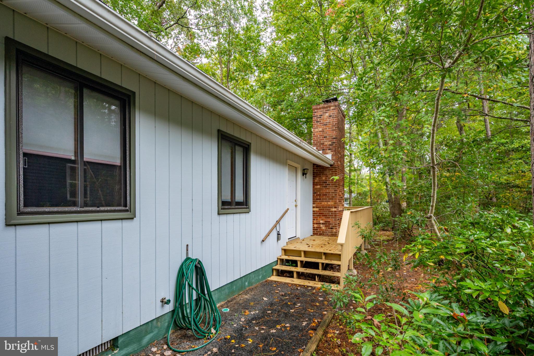 12 ABBYSHIRE ROAD