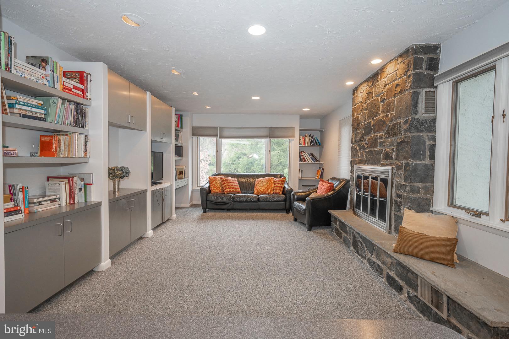 PENN VALLEY - Residential