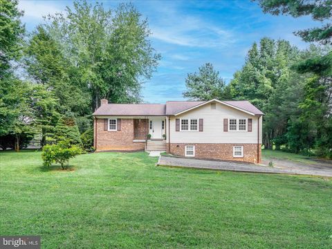 Photo of 6793 Riley Rd, WARRENTON, VA 20187 (MLS # VAFQ2023056)
