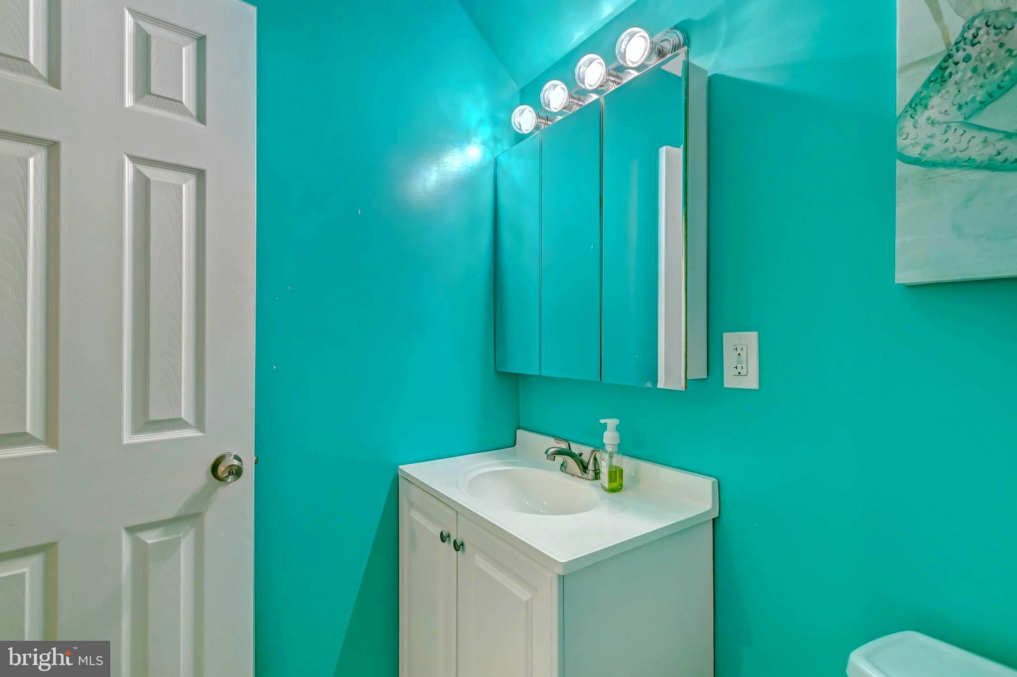 BRENTWOOD - Residential