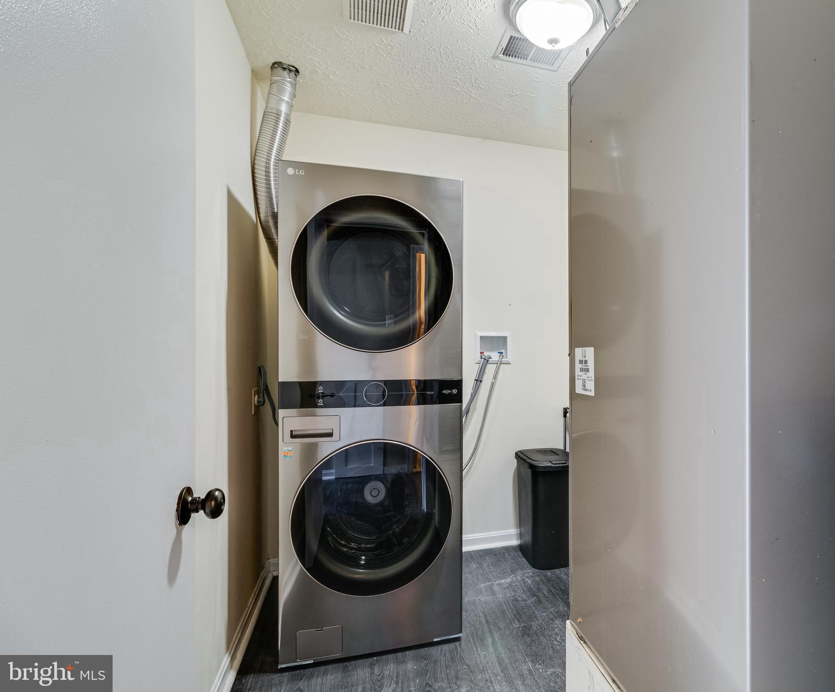 CARROLLS GREEN - Residential