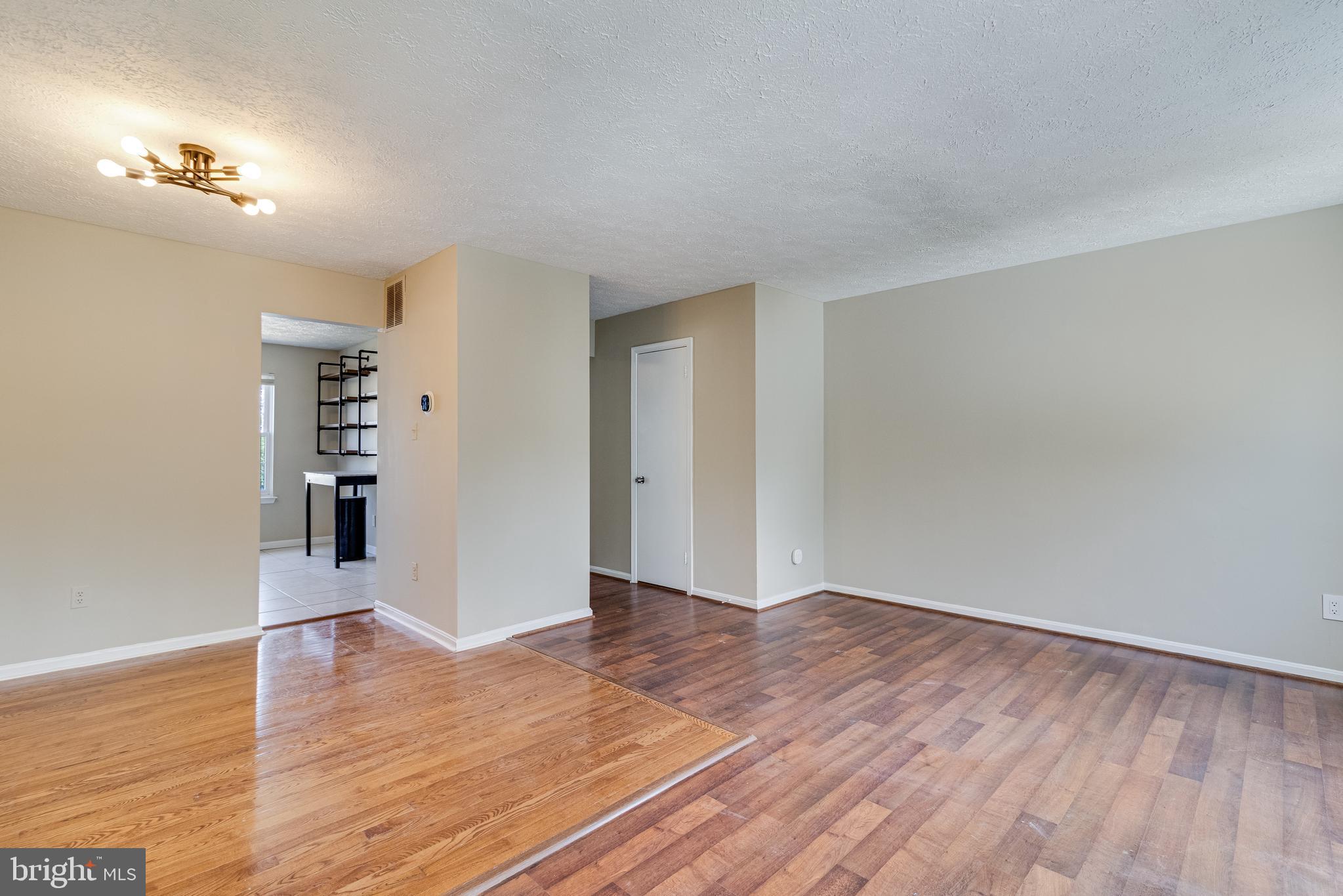 CARROLLS GREEN - Residential