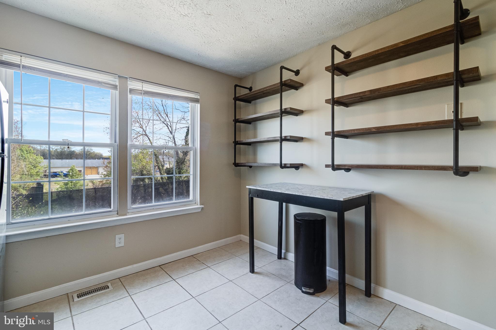 CARROLLS GREEN - Residential