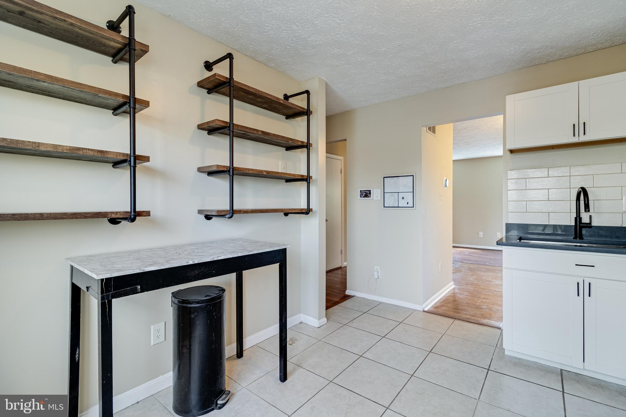 CARROLLS GREEN - Residential