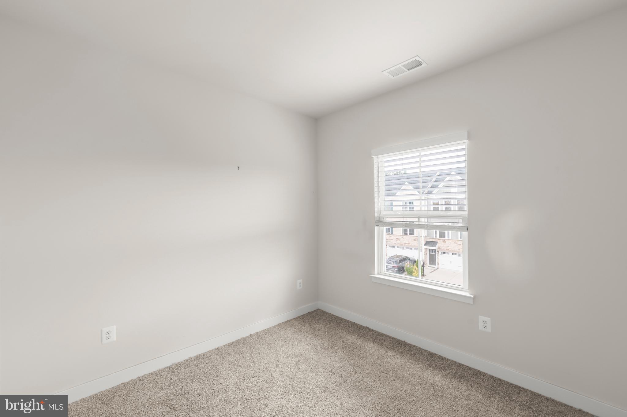 LAKE FREDERICK - Residential