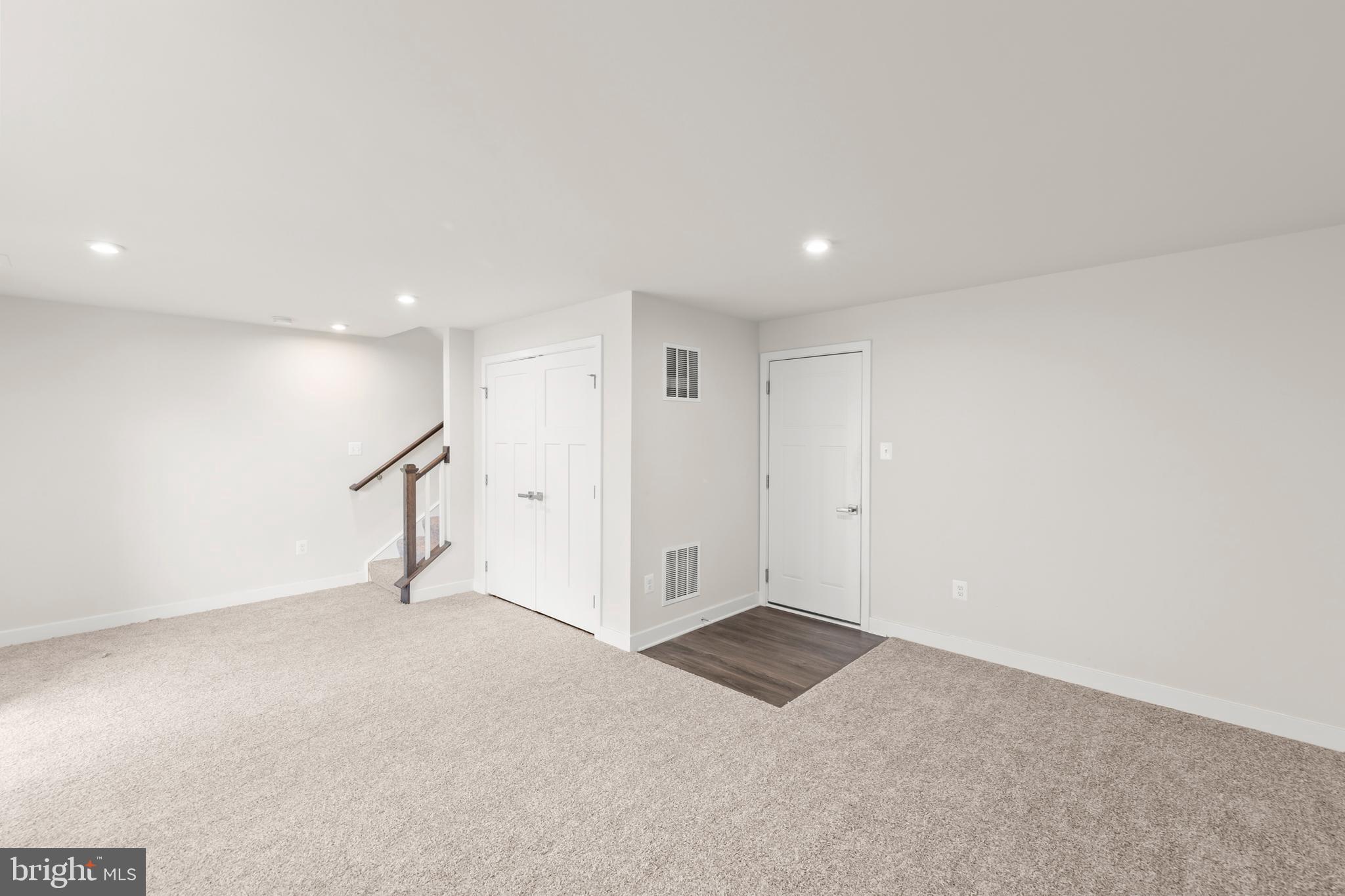 LAKE FREDERICK - Residential