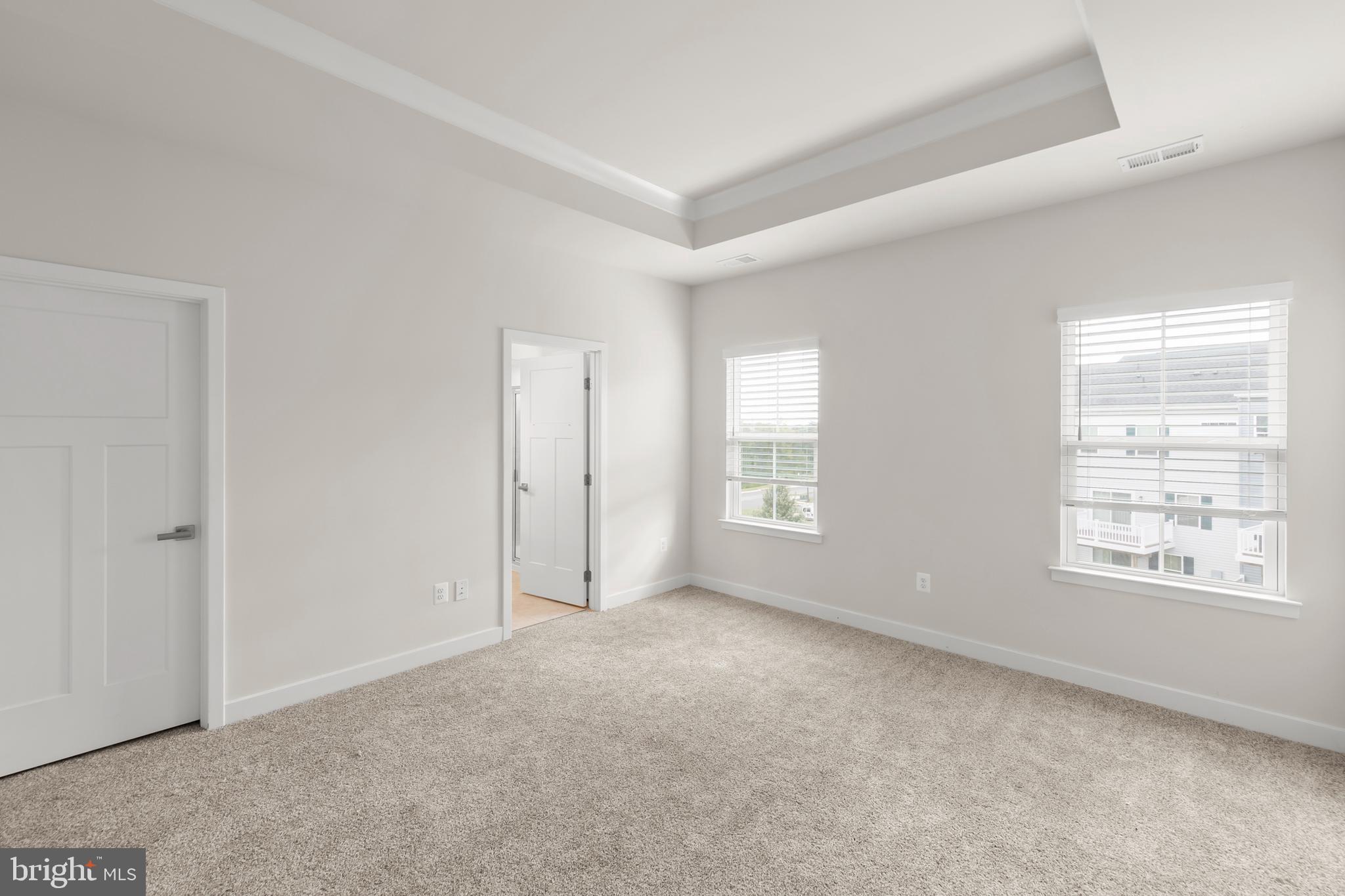 LAKE FREDERICK - Residential