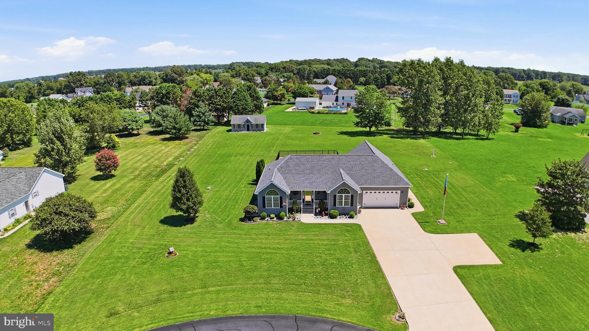 136 S PAULA LYNNE DRIVE