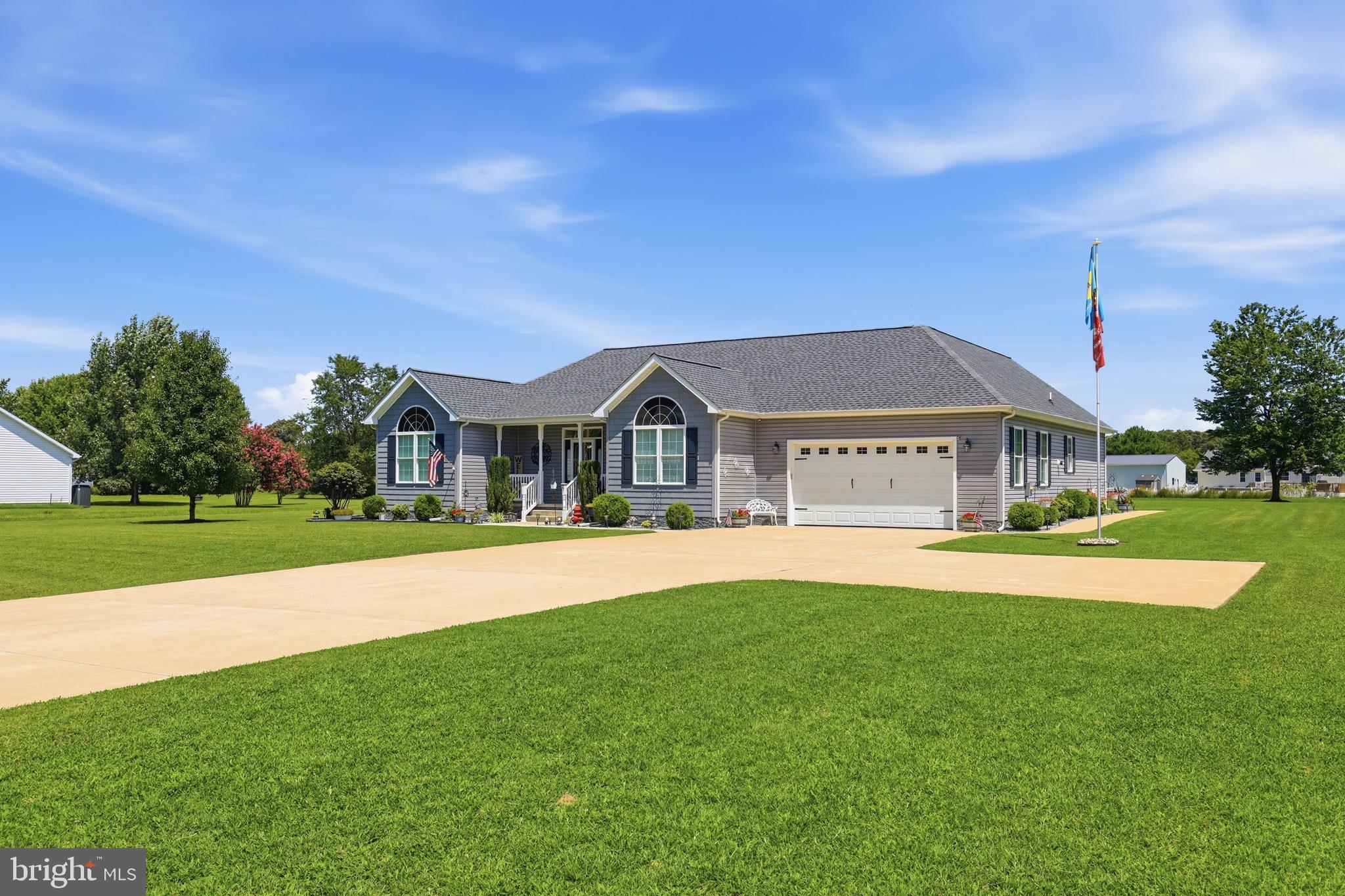 136 S PAULA LYNNE DRIVE