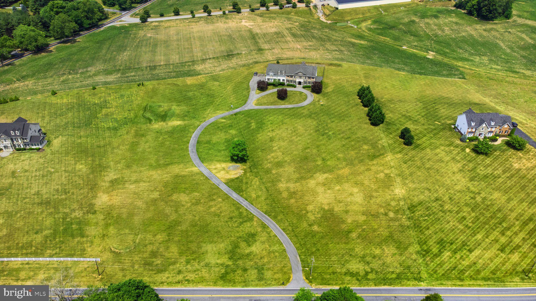 LAYTONSVILLE OUTSIDE - Residential