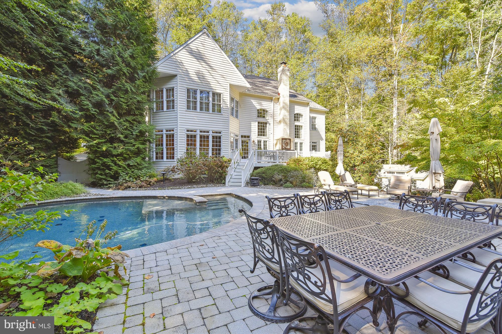 ASHLEY - Residential