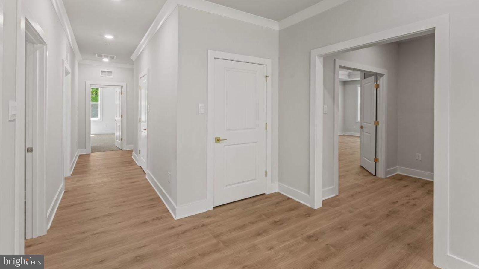 STILLVIEW ACRES - Residential