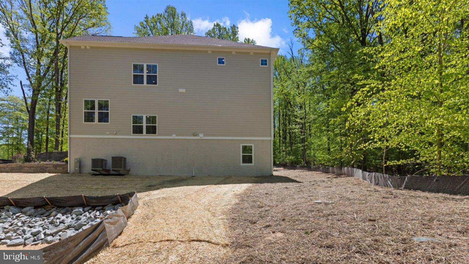 STILLVIEW ACRES - Residential