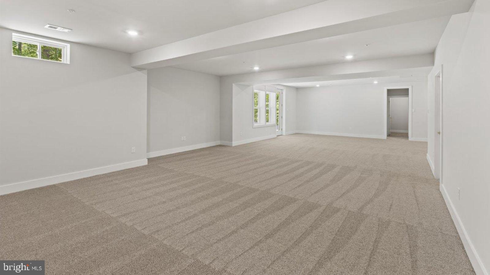 STILLVIEW ACRES - Residential