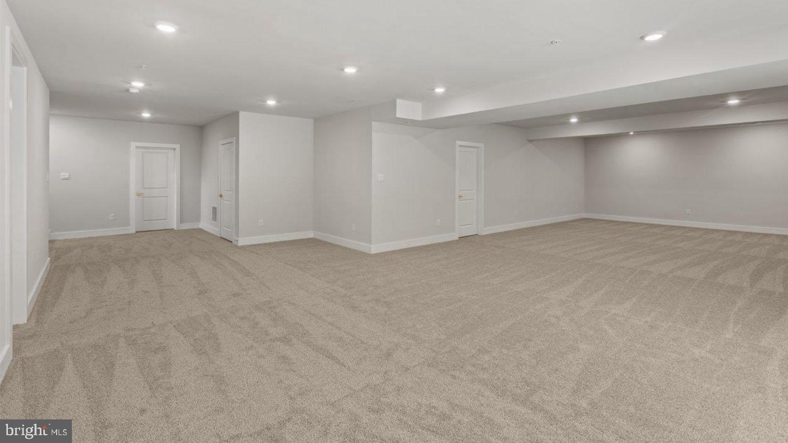 STILLVIEW ACRES - Residential