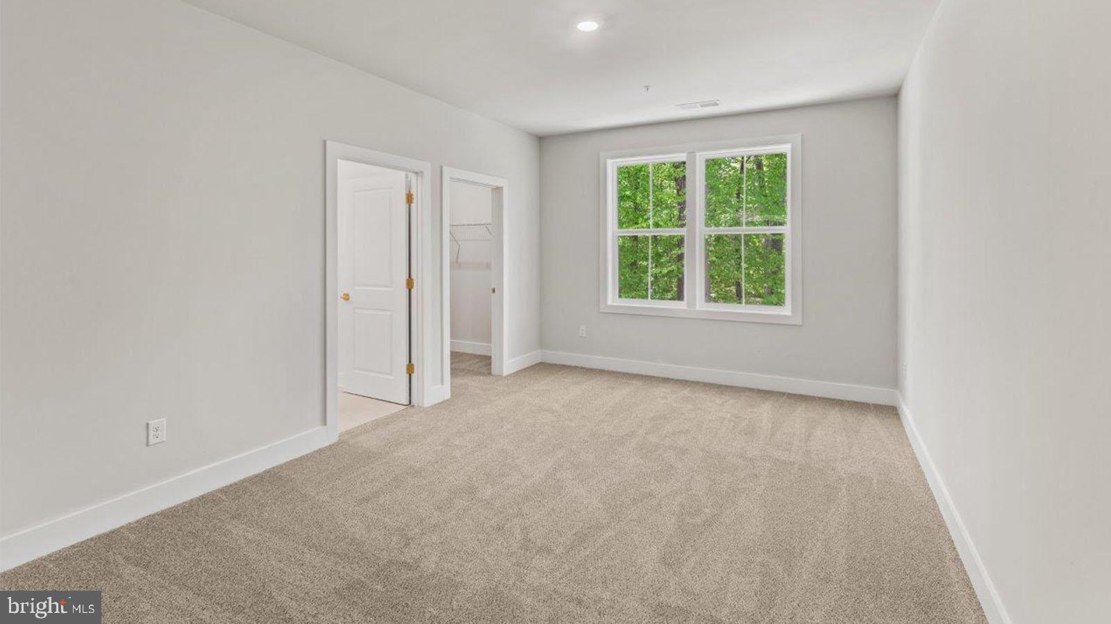 STILLVIEW ACRES - Residential