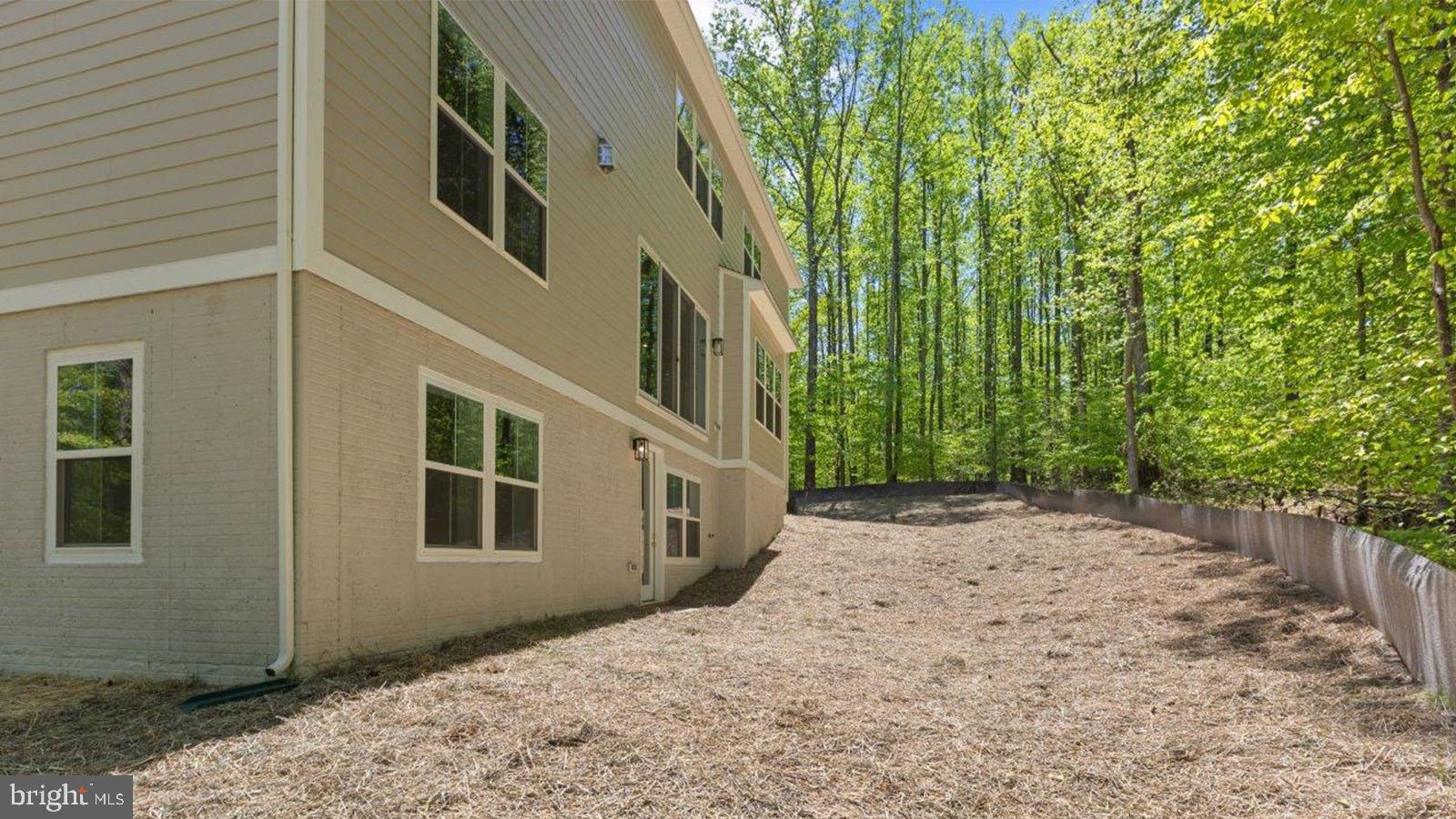 STILLVIEW ACRES - Residential