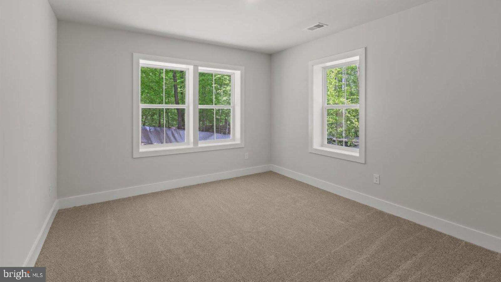 STILLVIEW ACRES - Residential