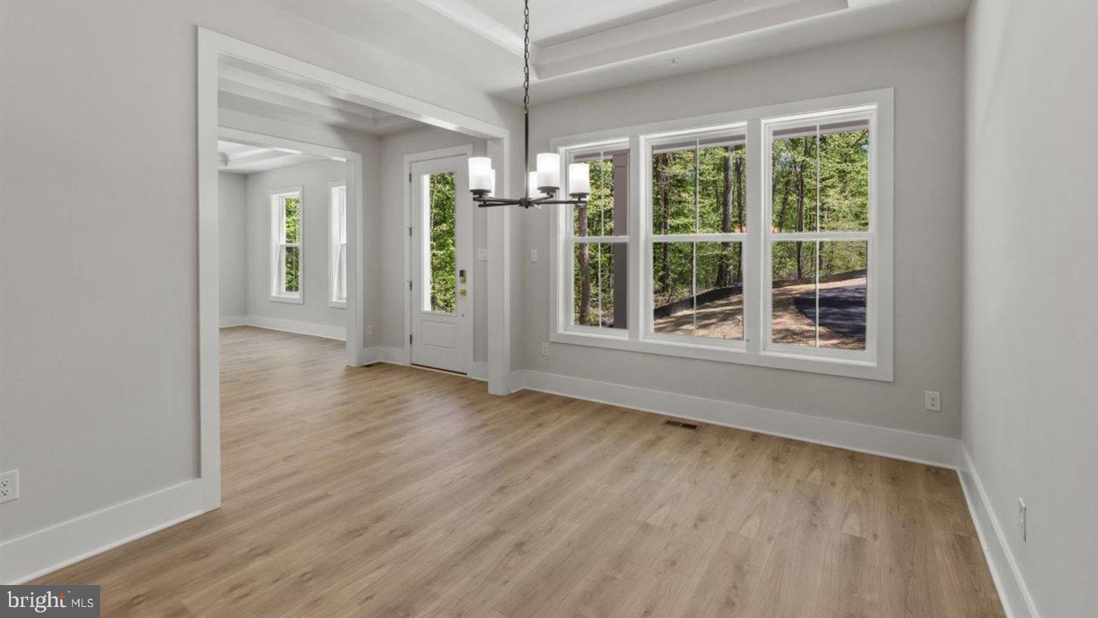 STILLVIEW ACRES - Residential