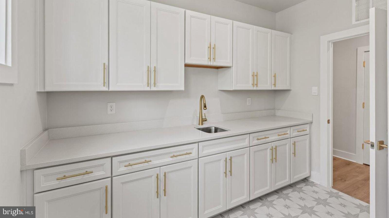 STILLVIEW ACRES - Residential