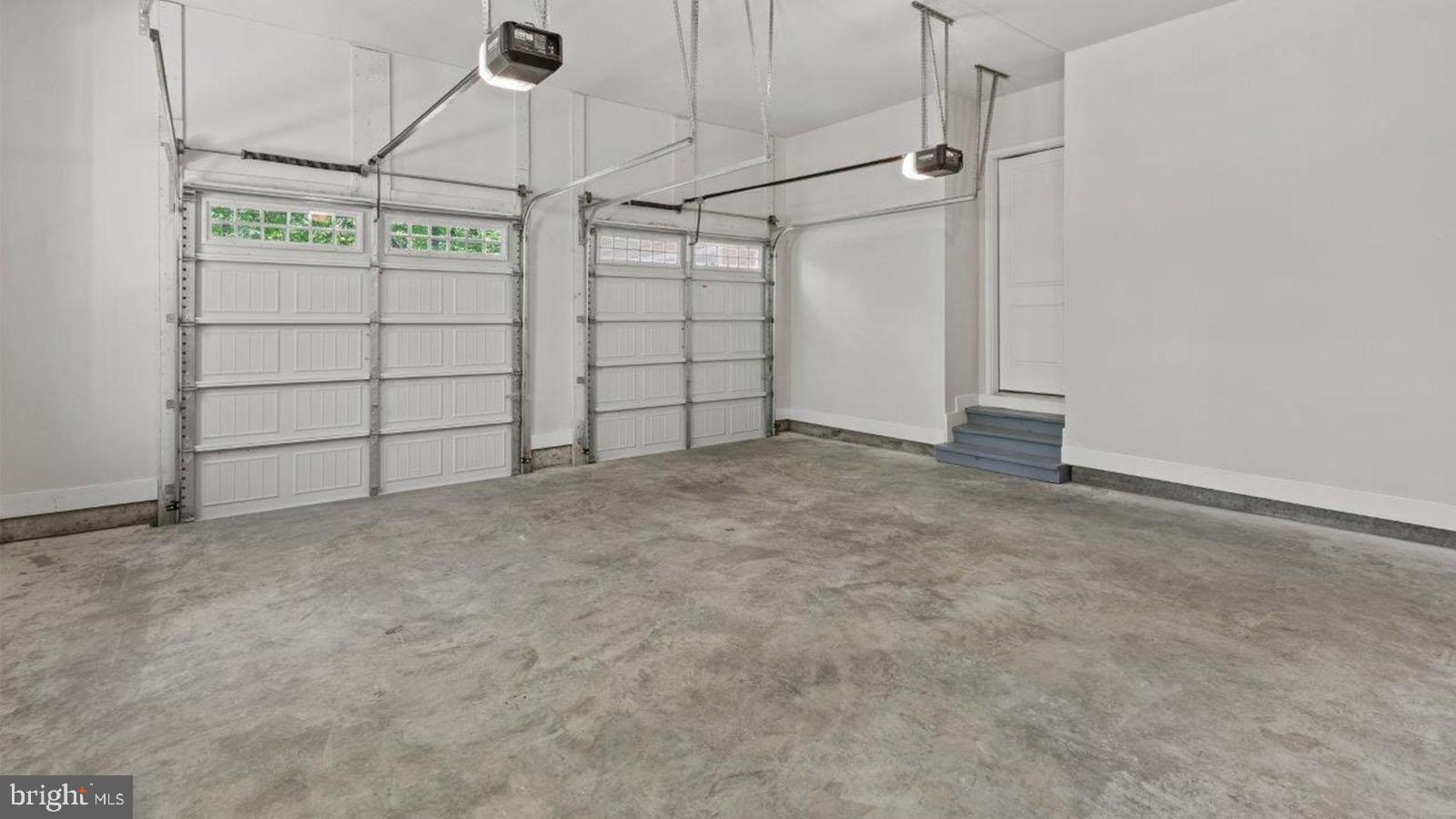 STILLVIEW ACRES - Residential