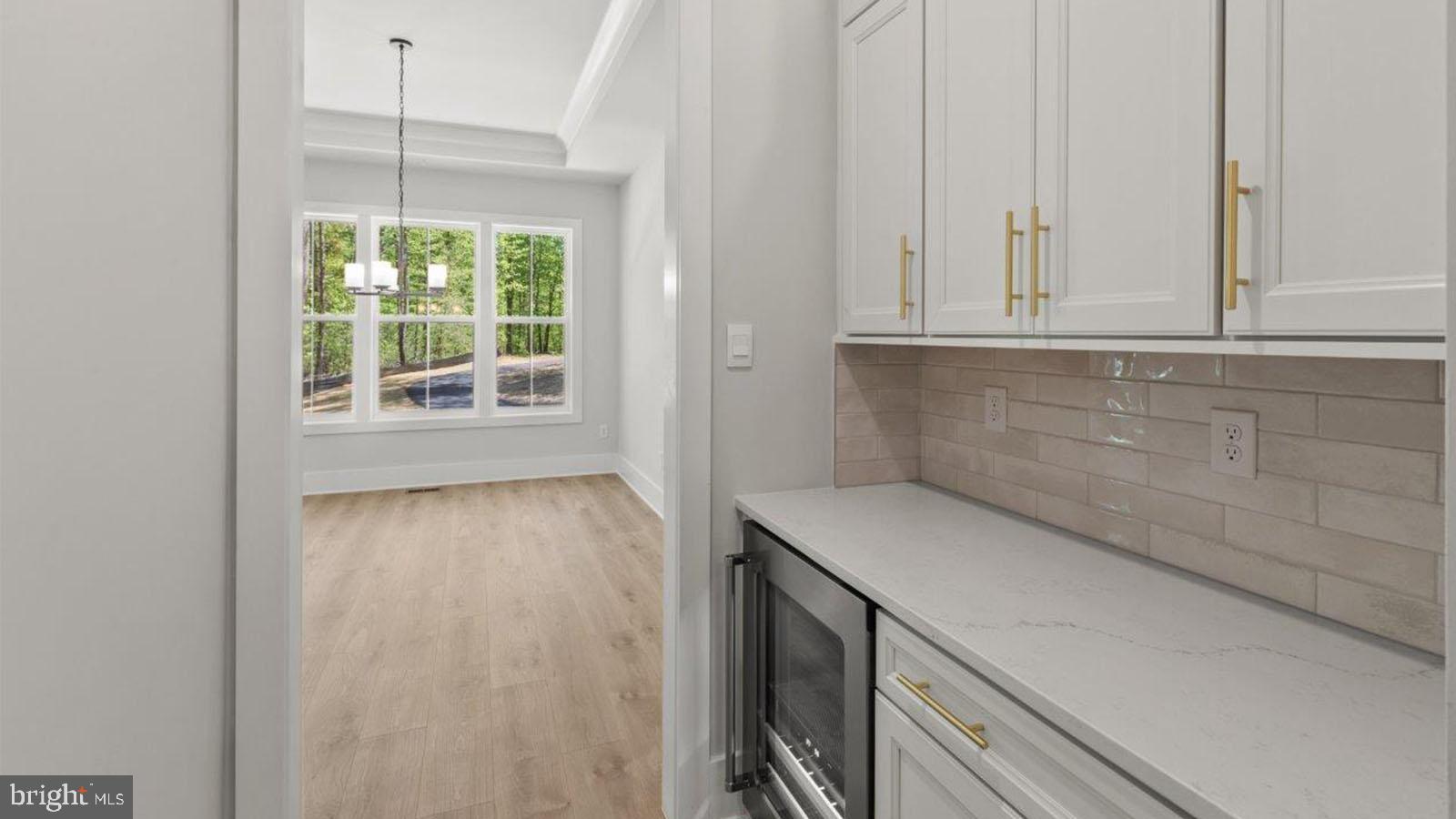 STILLVIEW ACRES - Residential