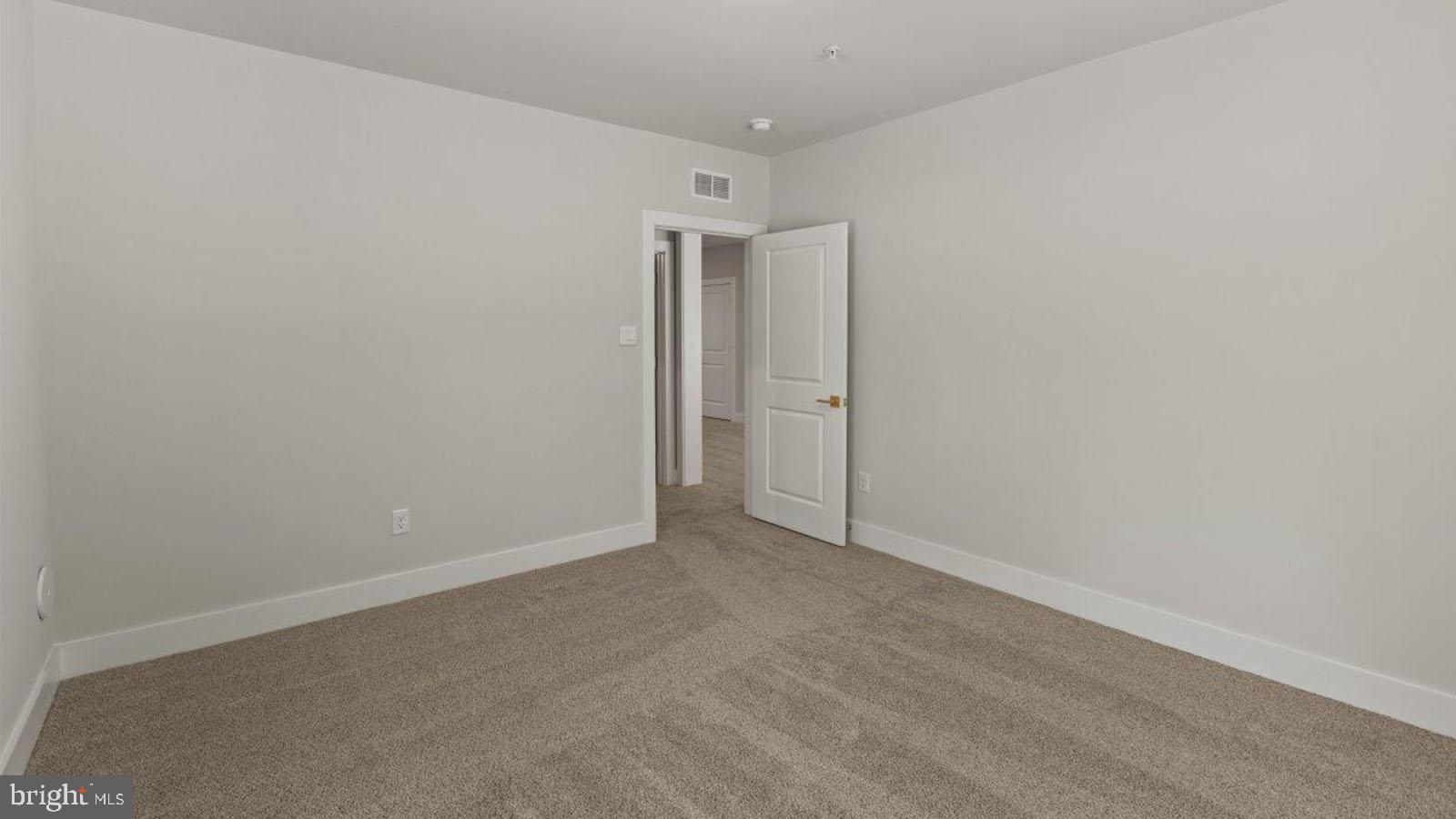 STILLVIEW ACRES - Residential