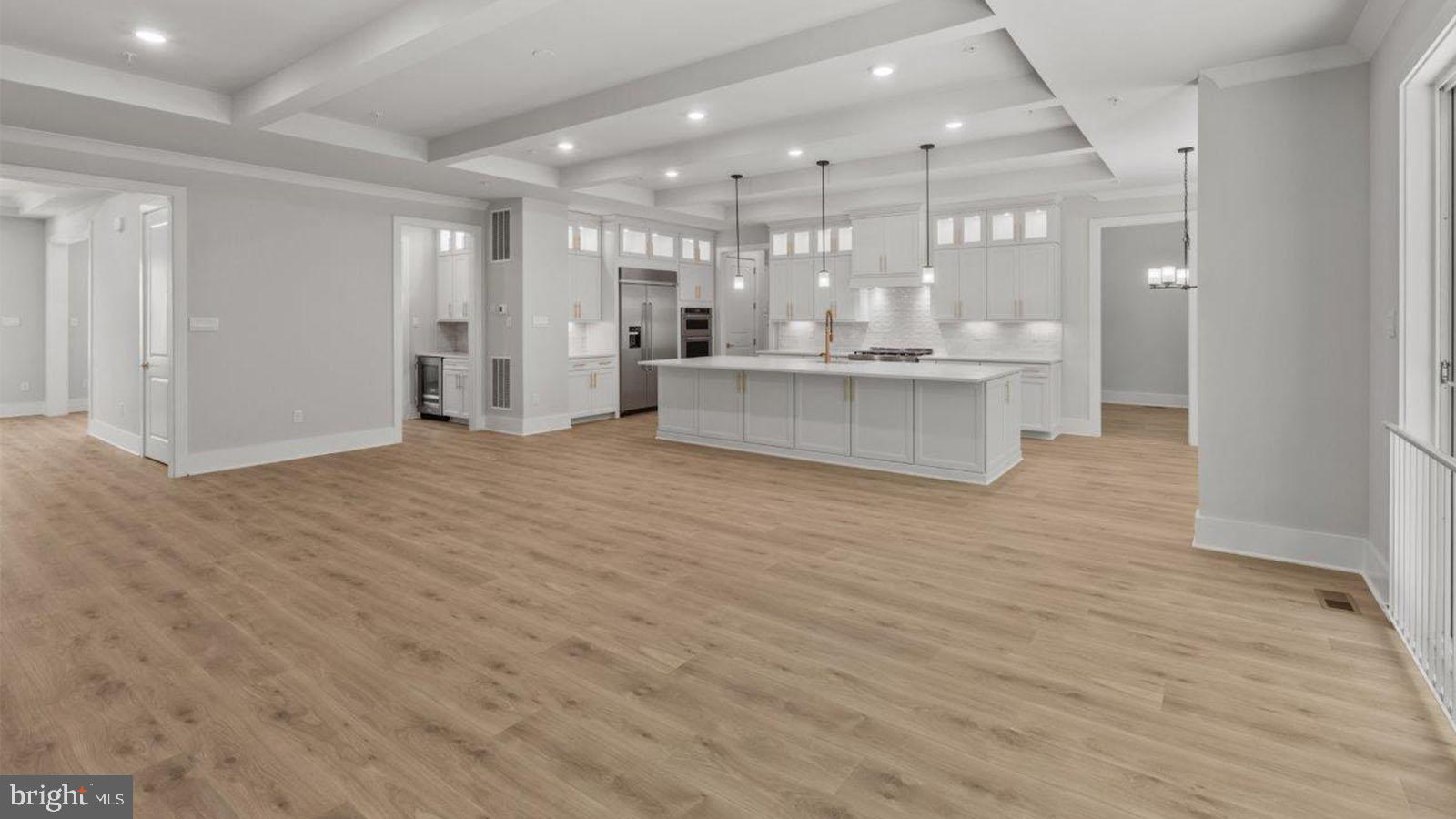 STILLVIEW ACRES - Residential