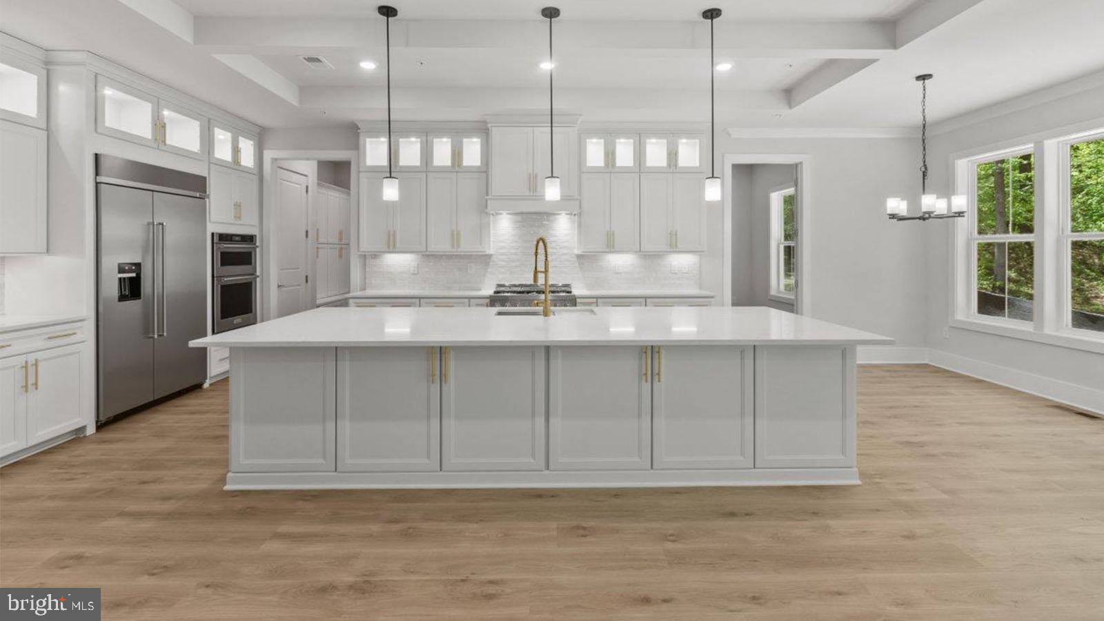 STILLVIEW ACRES - Residential