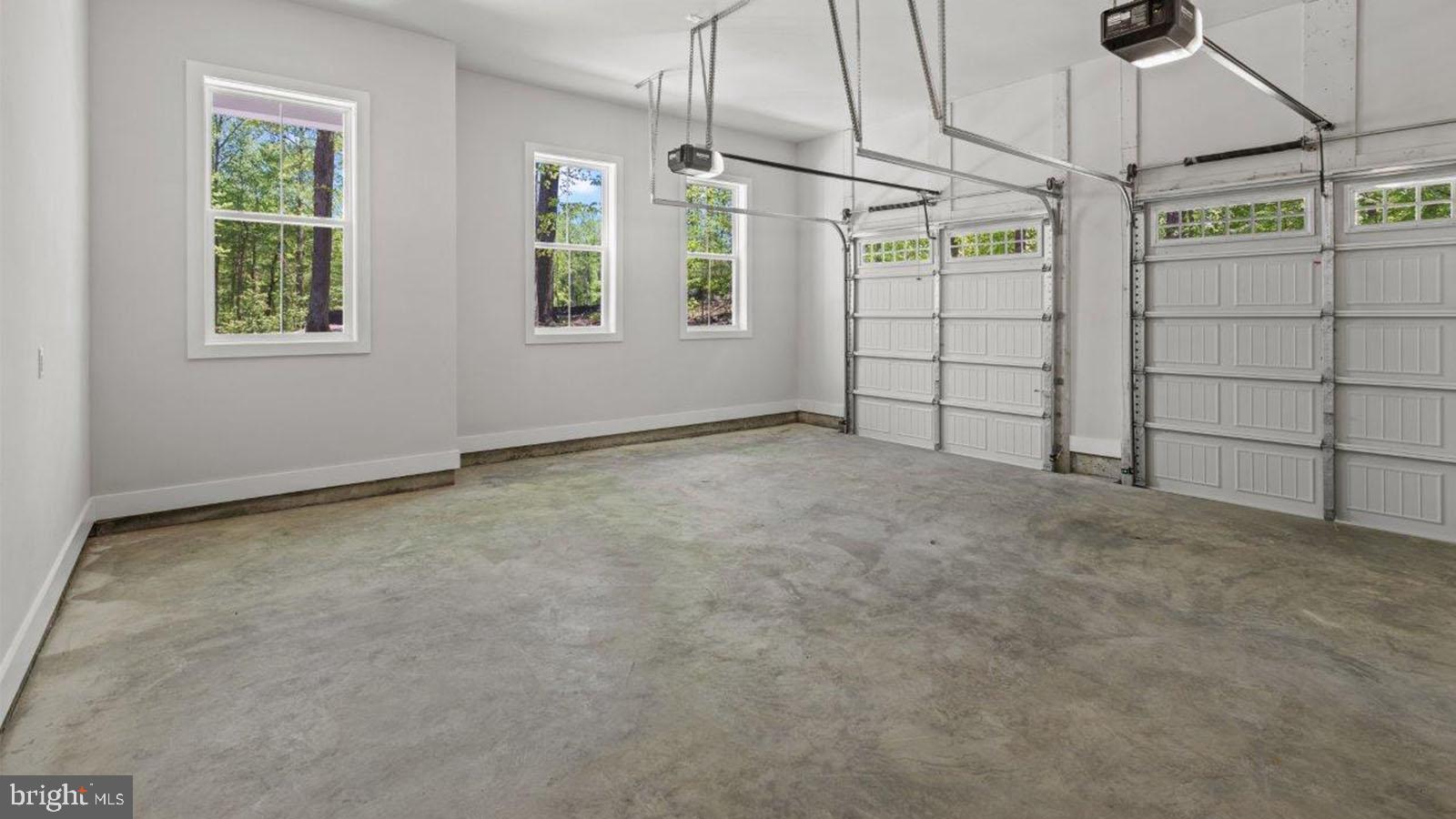 STILLVIEW ACRES - Residential