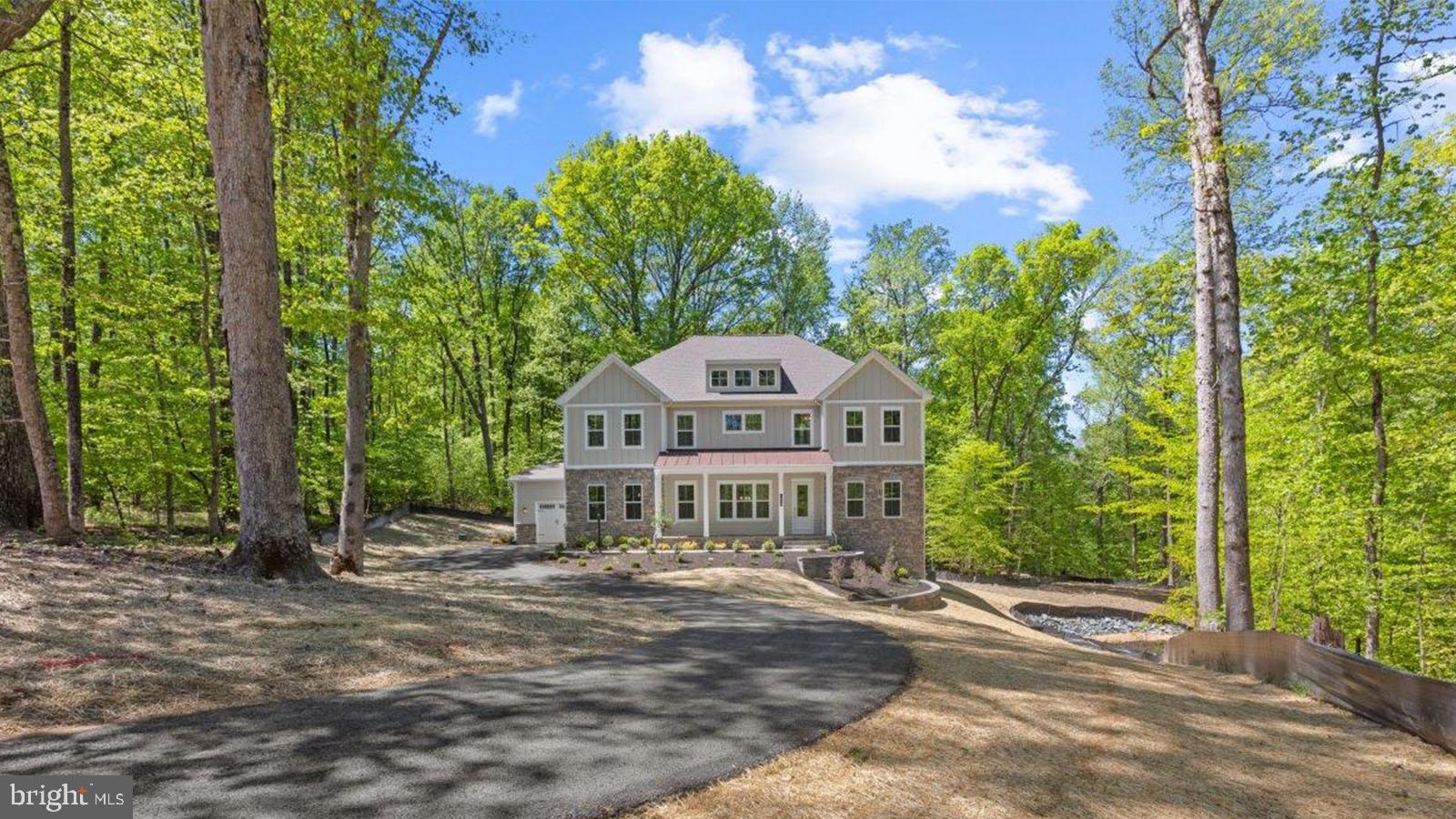 STILLVIEW ACRES - Residential