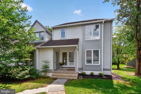 Photo of 12490 Fanleaf Court, FAIRFAX, VA 22033 (MLS # VAFX2334898)