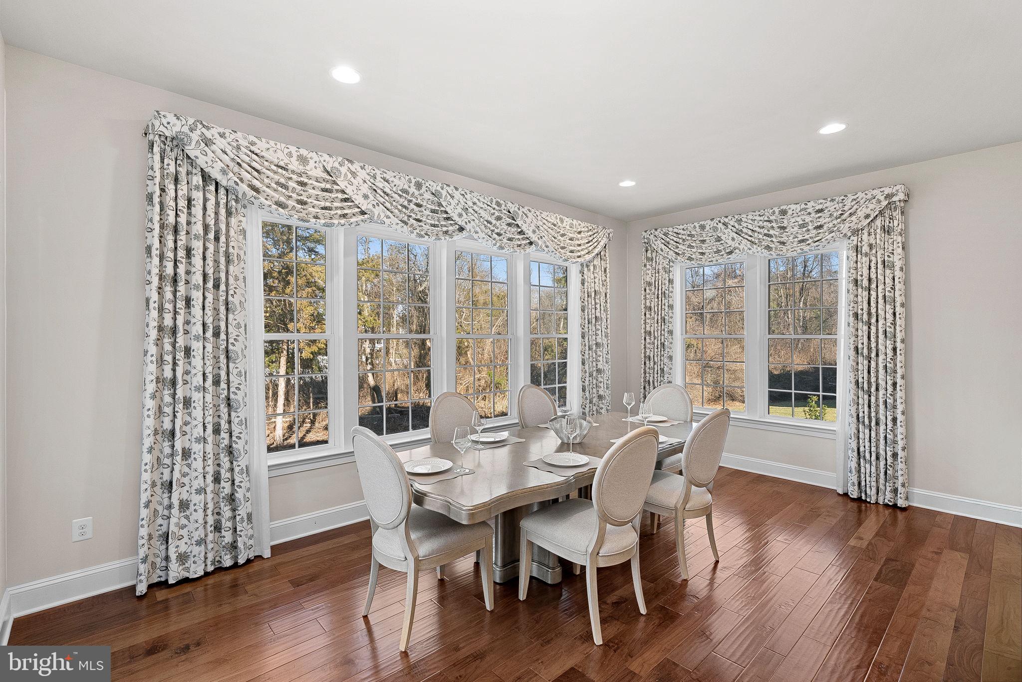 GROVE AT WILLOWSFORD - Residential