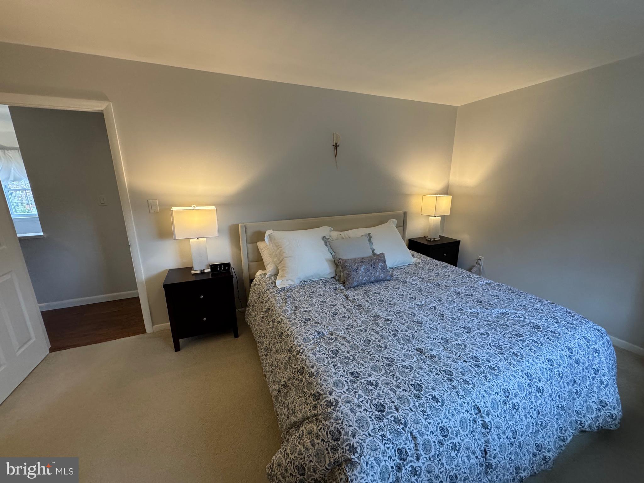 PARK FOREST VILLAGE - Residential