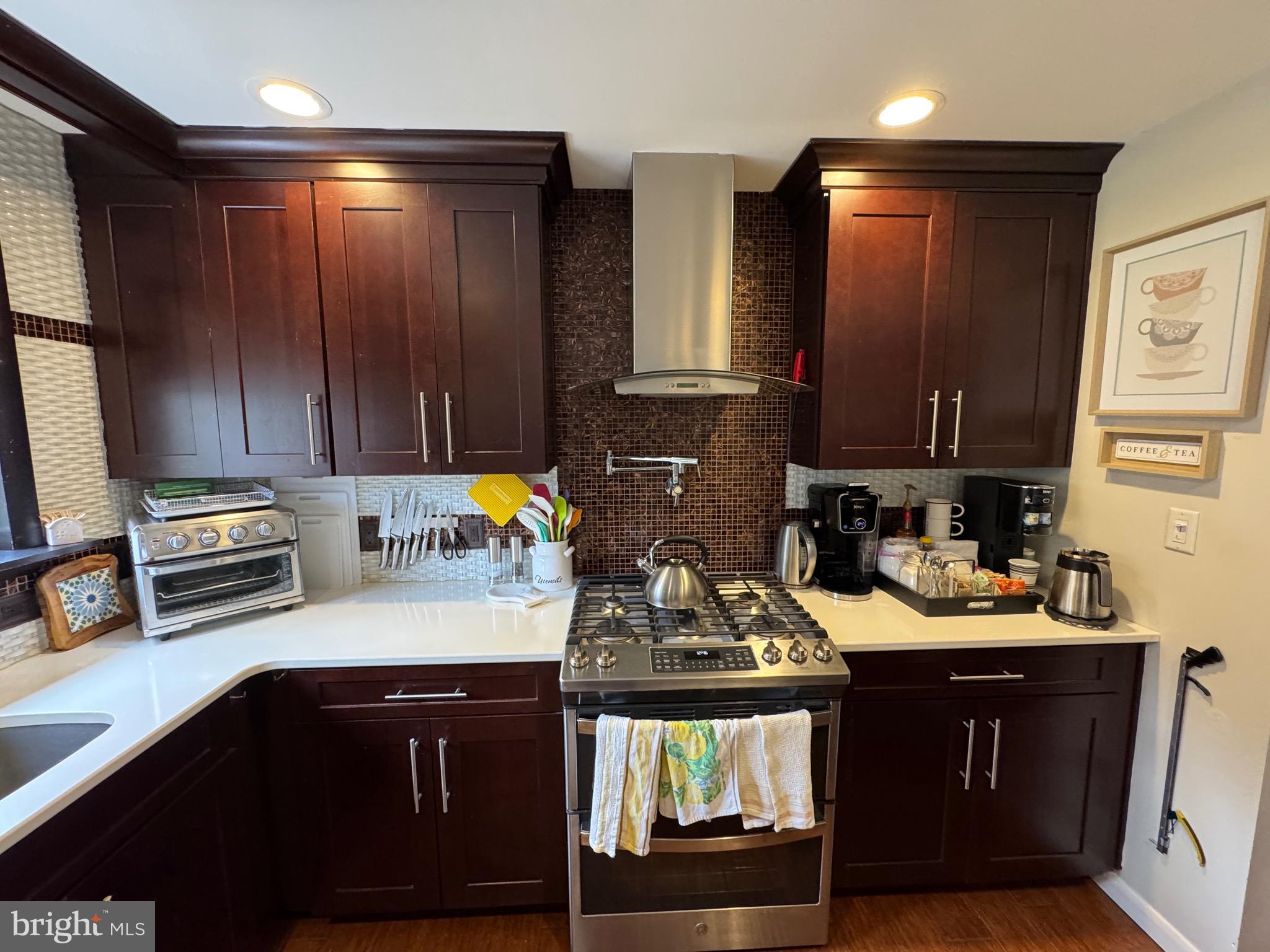 PARK FOREST VILLAGE - Residential