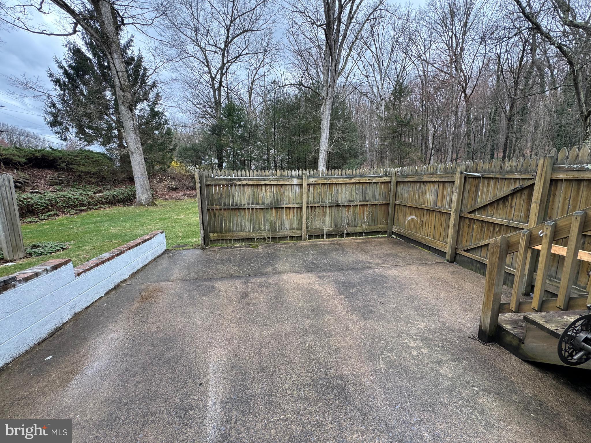 PARK FOREST VILLAGE - Residential