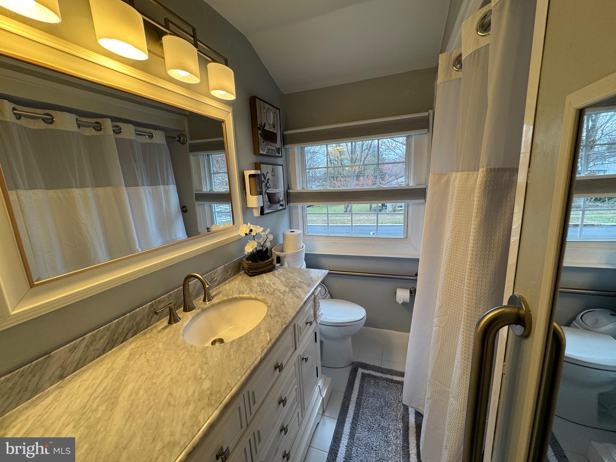 PARK FOREST VILLAGE - Residential