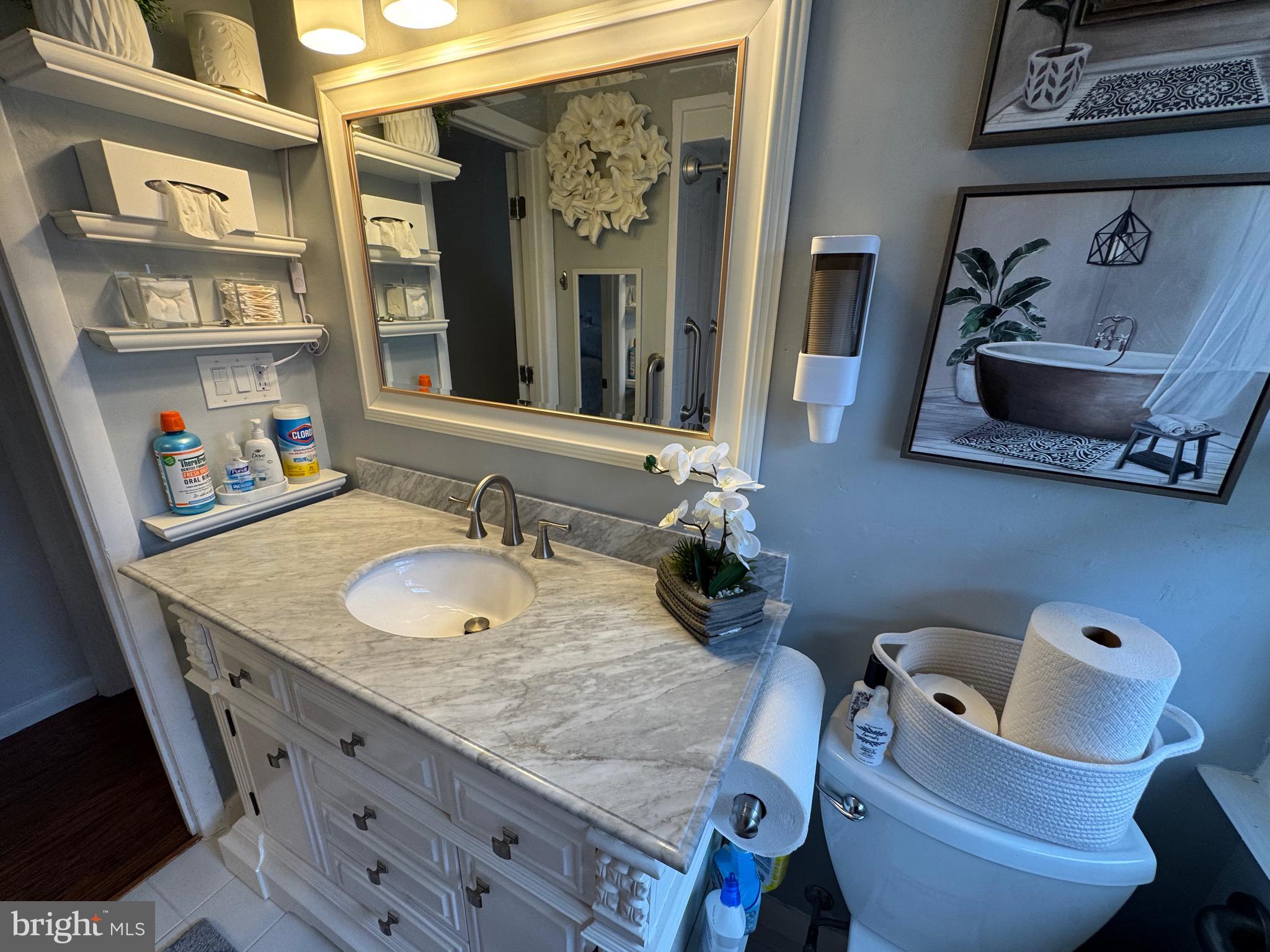 PARK FOREST VILLAGE - Residential