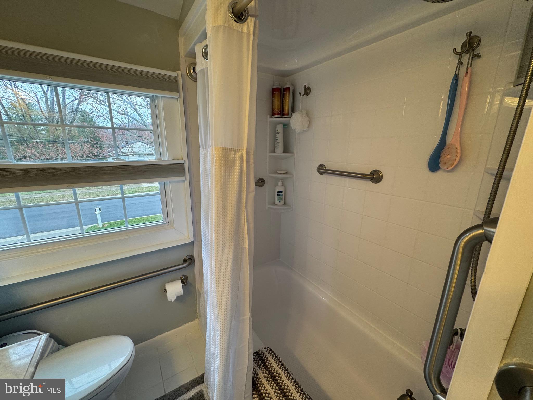 PARK FOREST VILLAGE - Residential