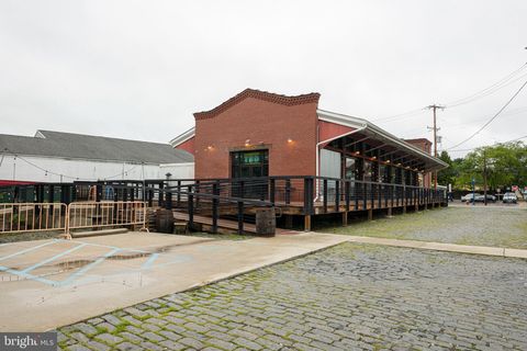 425 BRIDGE STREET PHOENIXVILLE PA 19460
