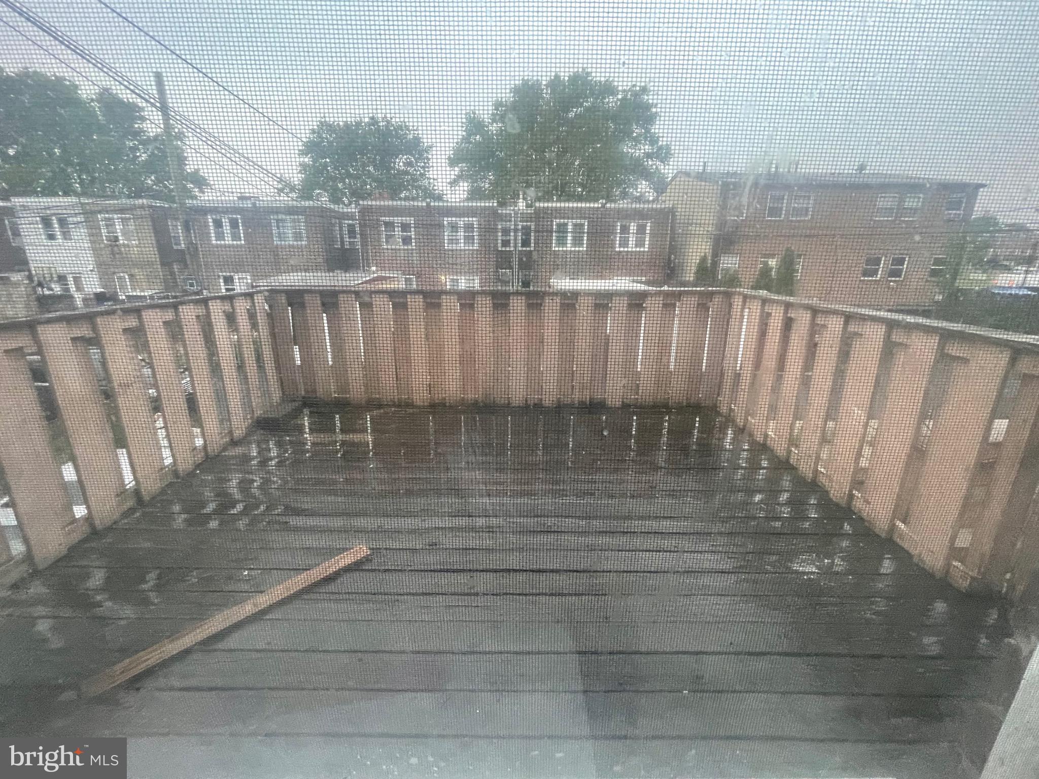 MAYFAIR - Residential