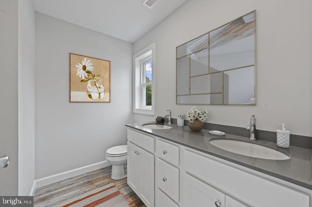 JEFFERSON RUN - Residential