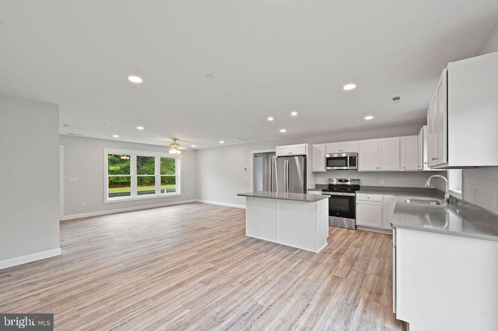 JEFFERSON RUN - Residential