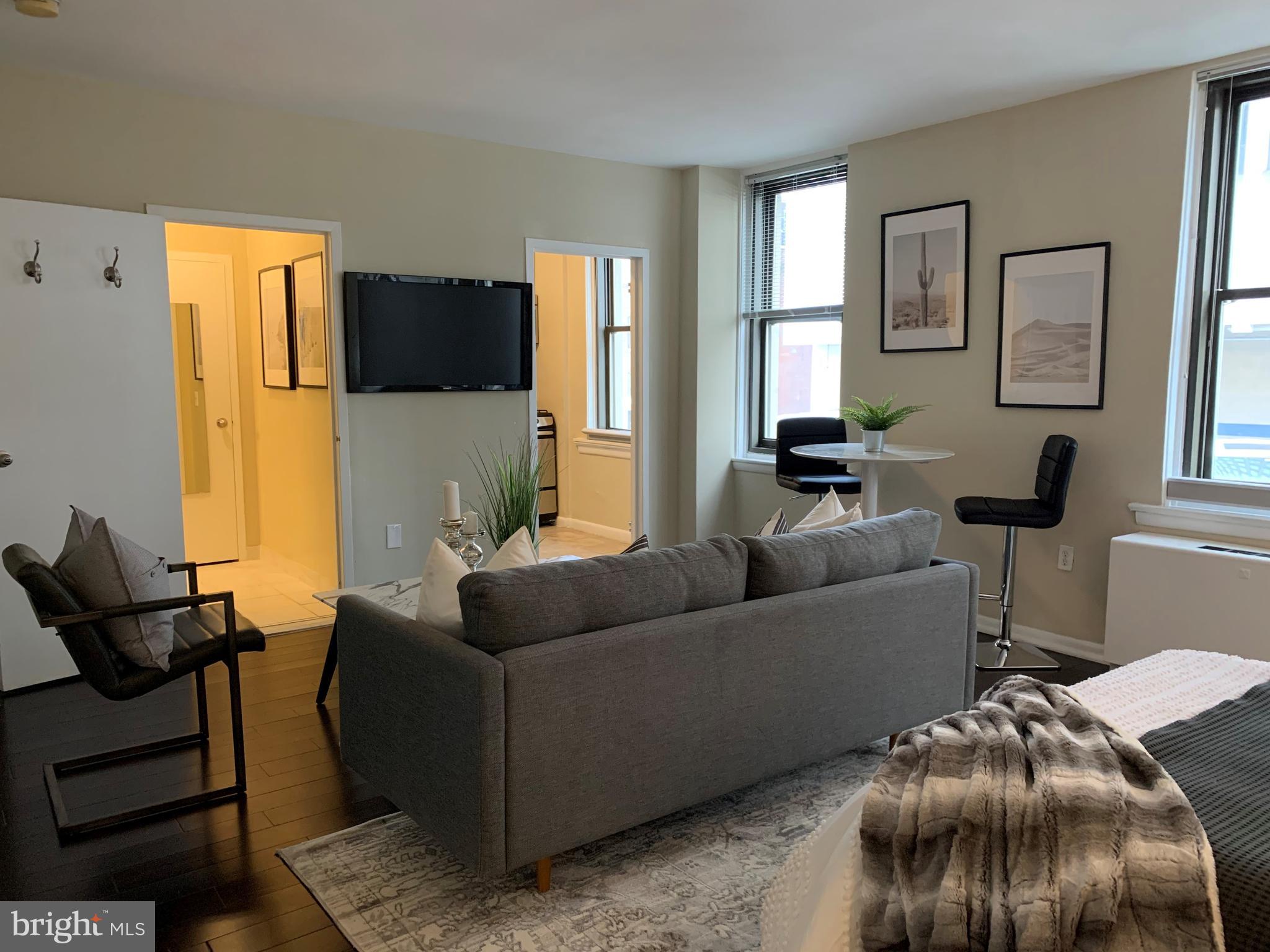 RITTENHOUSE SQUARE - Residential Lease