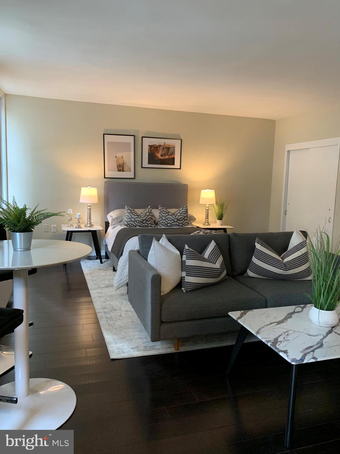 RITTENHOUSE SQUARE - Residential Lease