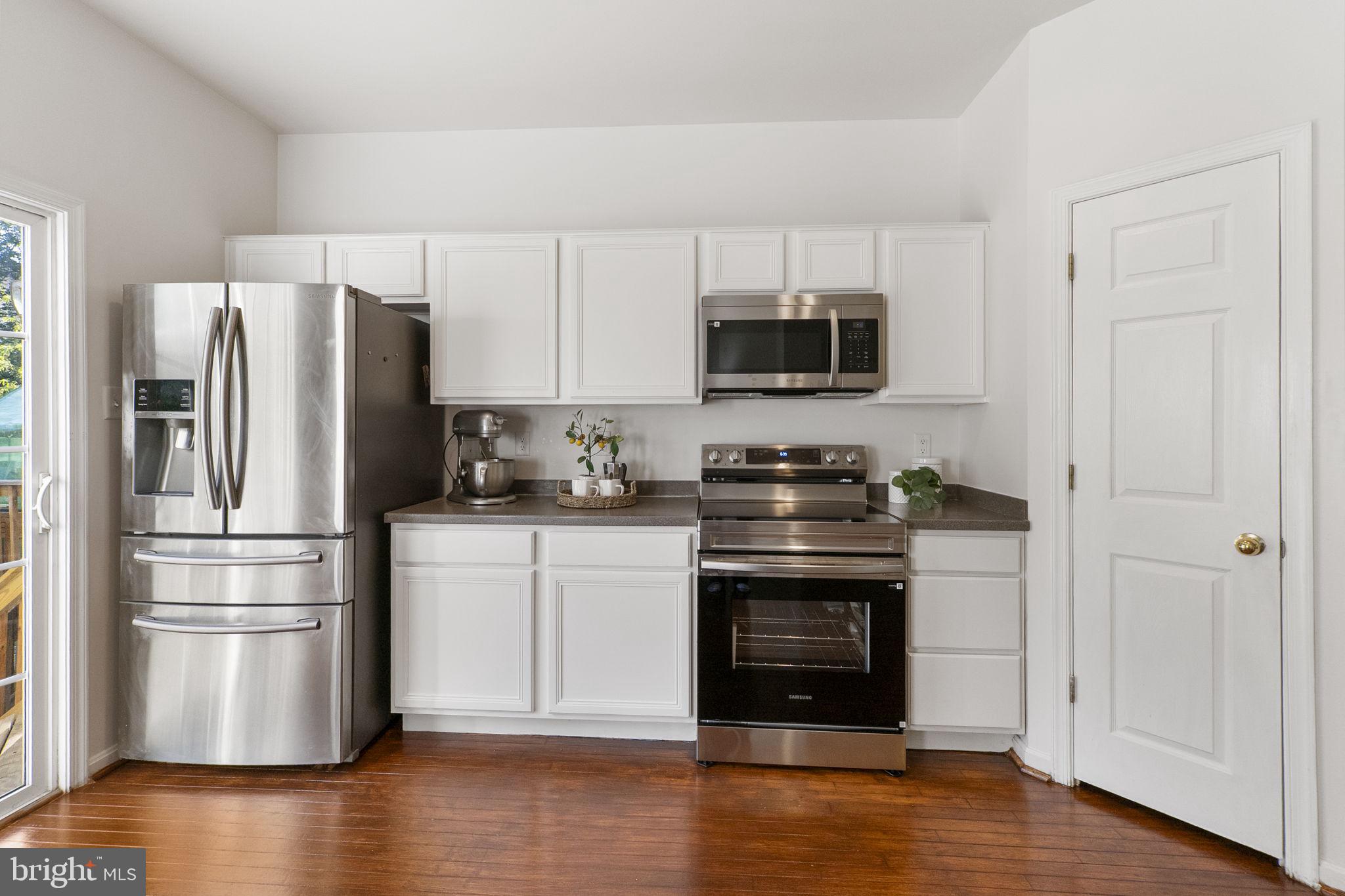1428 CHESSIE COURT